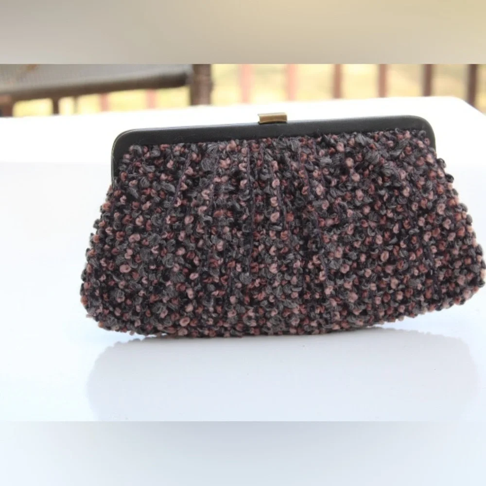 Beautiful Vintahe Beau sac clutch